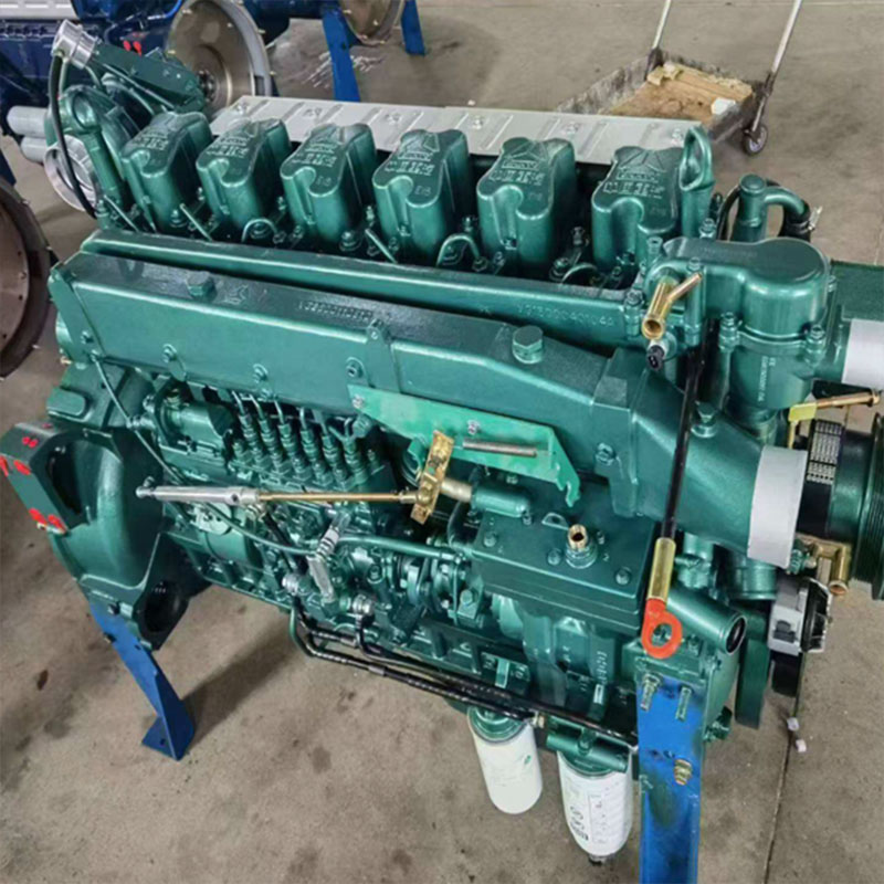 Шестициліндровий дизельний двигун WD61547 б/в