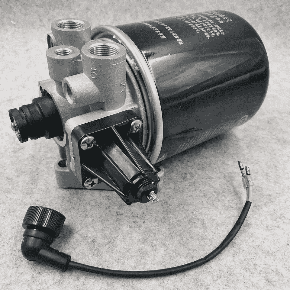 Фільтр осушувача повітря Shacman Delong F3000 AZ9100368471